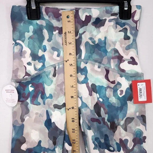 Spanx Legging Womens Small  7/8 Booty Boost Painted Camo Pink Active Yoga Pants - Picture 13 of 16